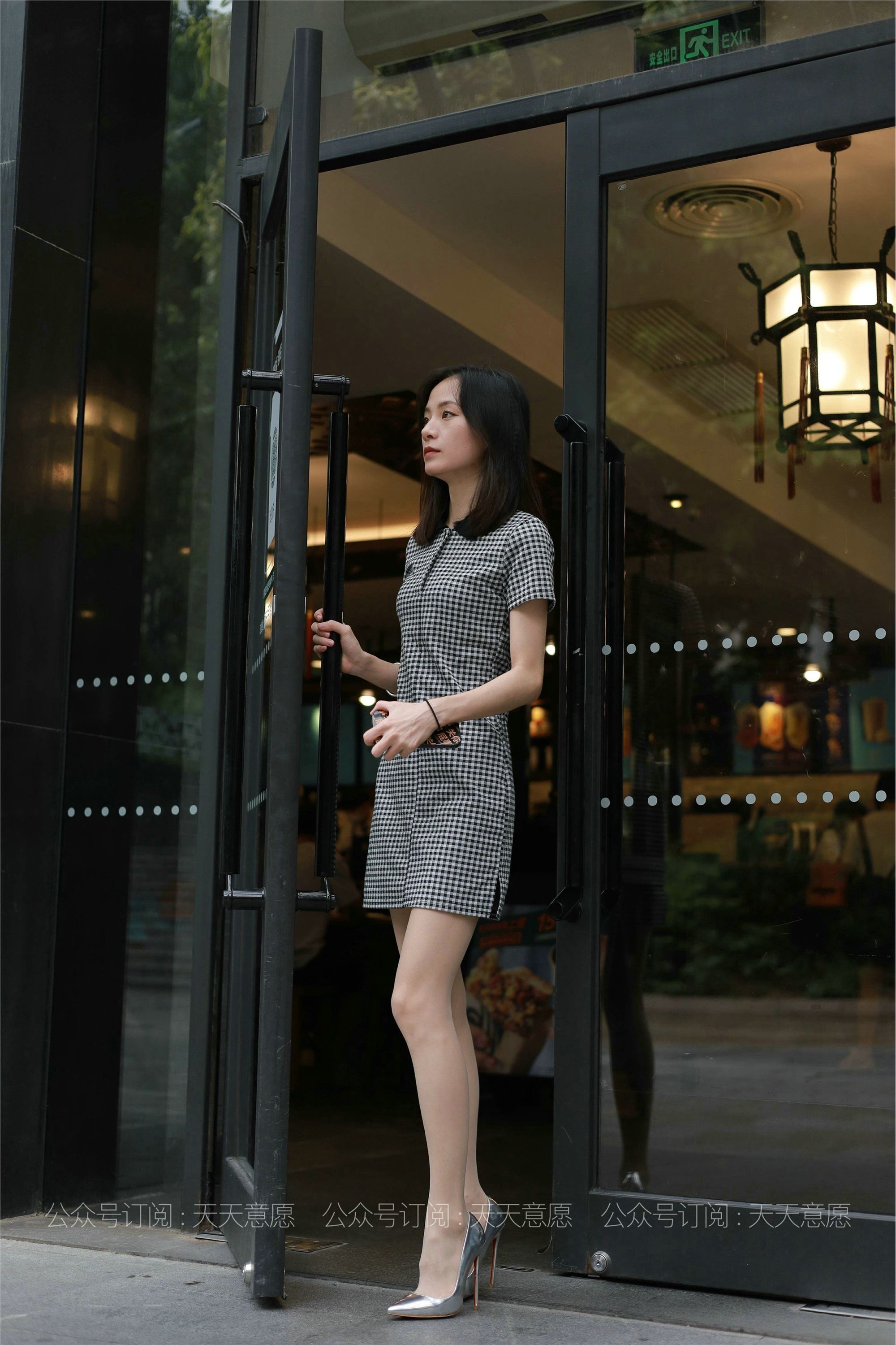 IESS异思趣向  2021.07.22 丝享家867：小六《格子连衣裙》